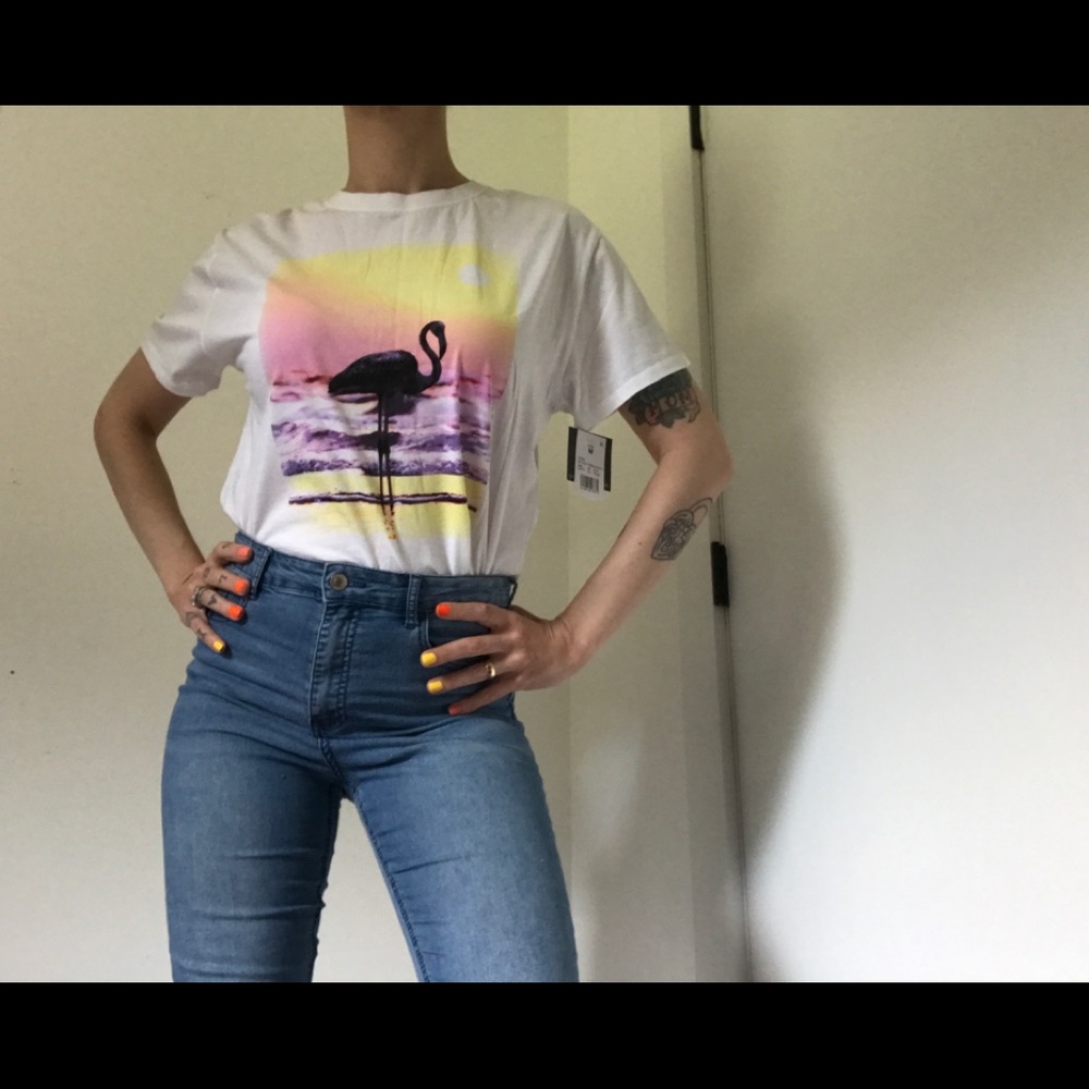 NWT Grayson Threads Flamingo Sunset Summer Tee